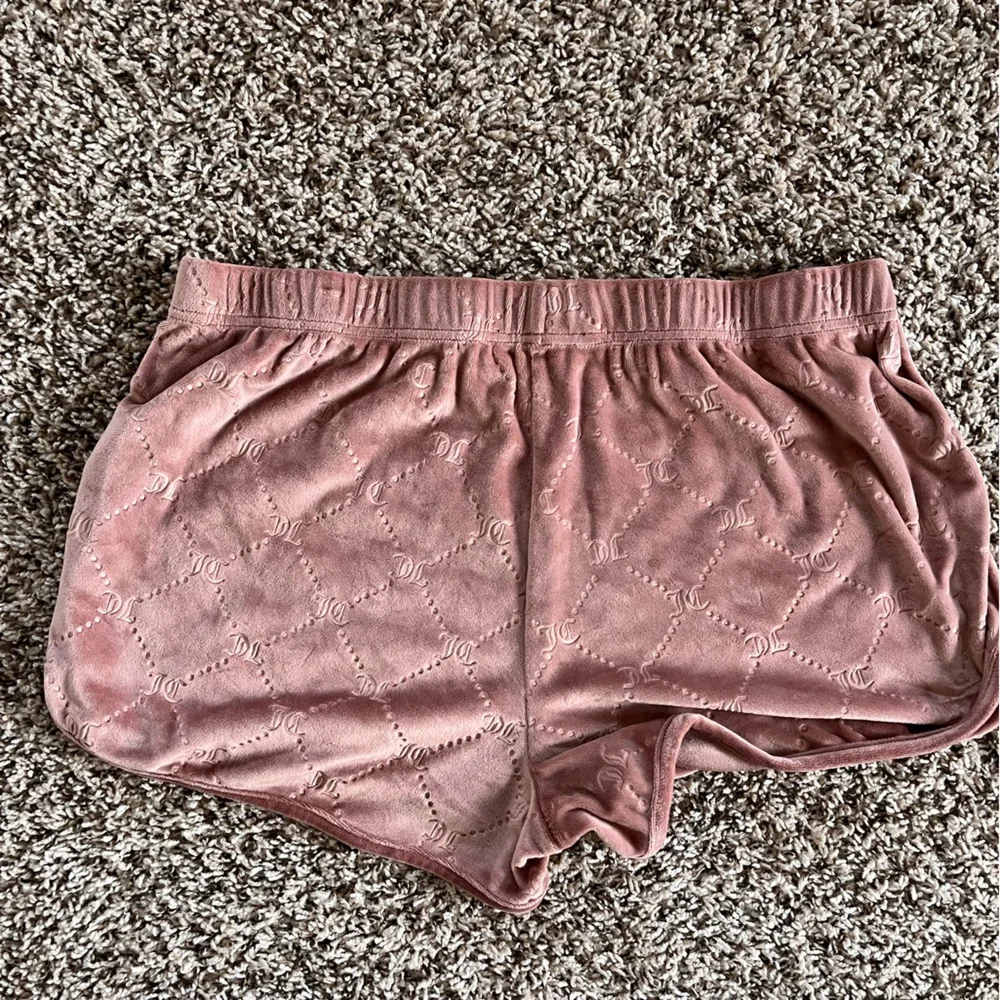 Juicy Couture Velour Sleep Shorts Pink Monogram Embossed XL‎ Lounge Pajamas